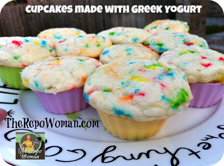 Best Cupcake Recipe:  Made with Greek Yogurt = heathy option!